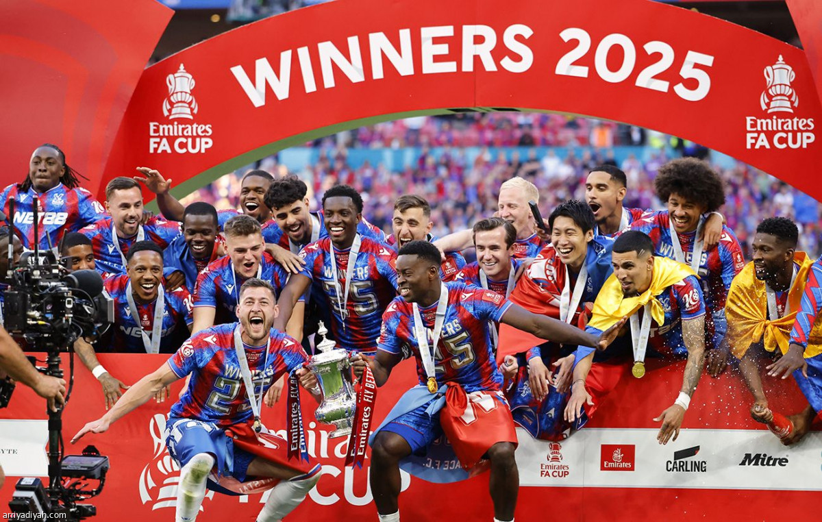 الفرحة الأولى