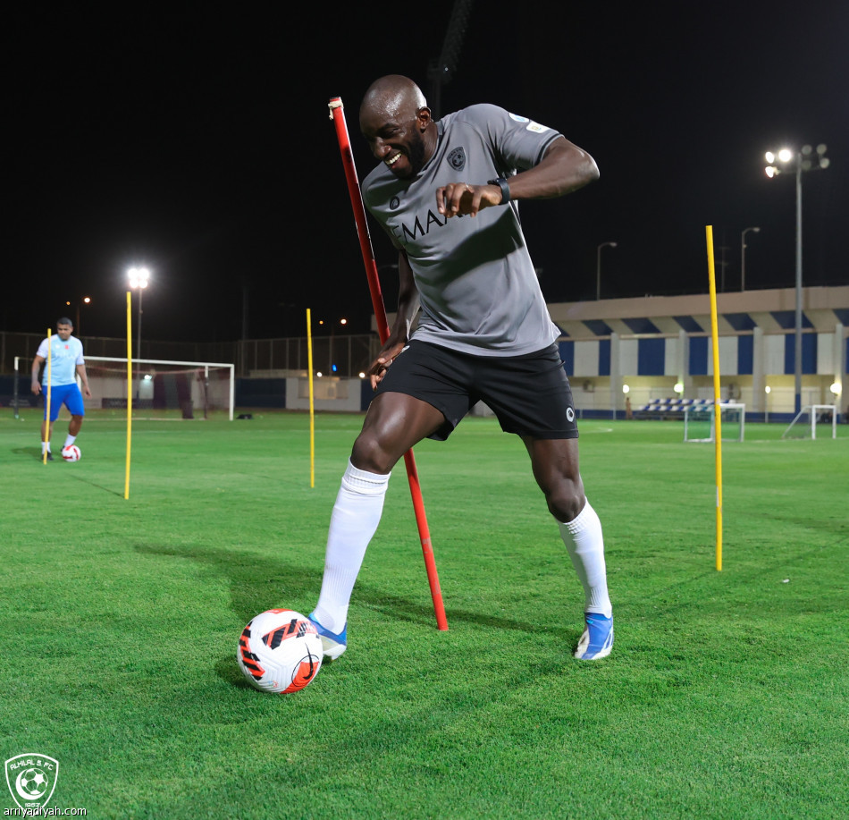 الهلال.. دياز يكثف اللياقة