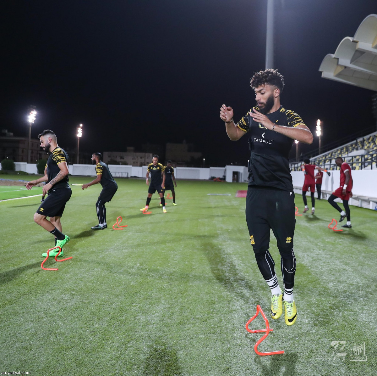 الاتحاد.. مناورة فنية