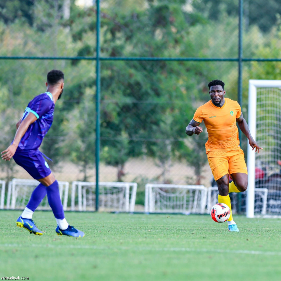 الأهلي والخليج.. تجريبية سلبية