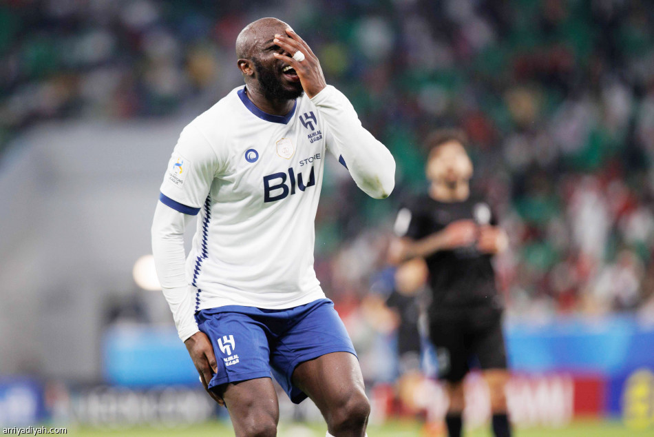 تاريخية
تضع الهلال أمام أوراوا