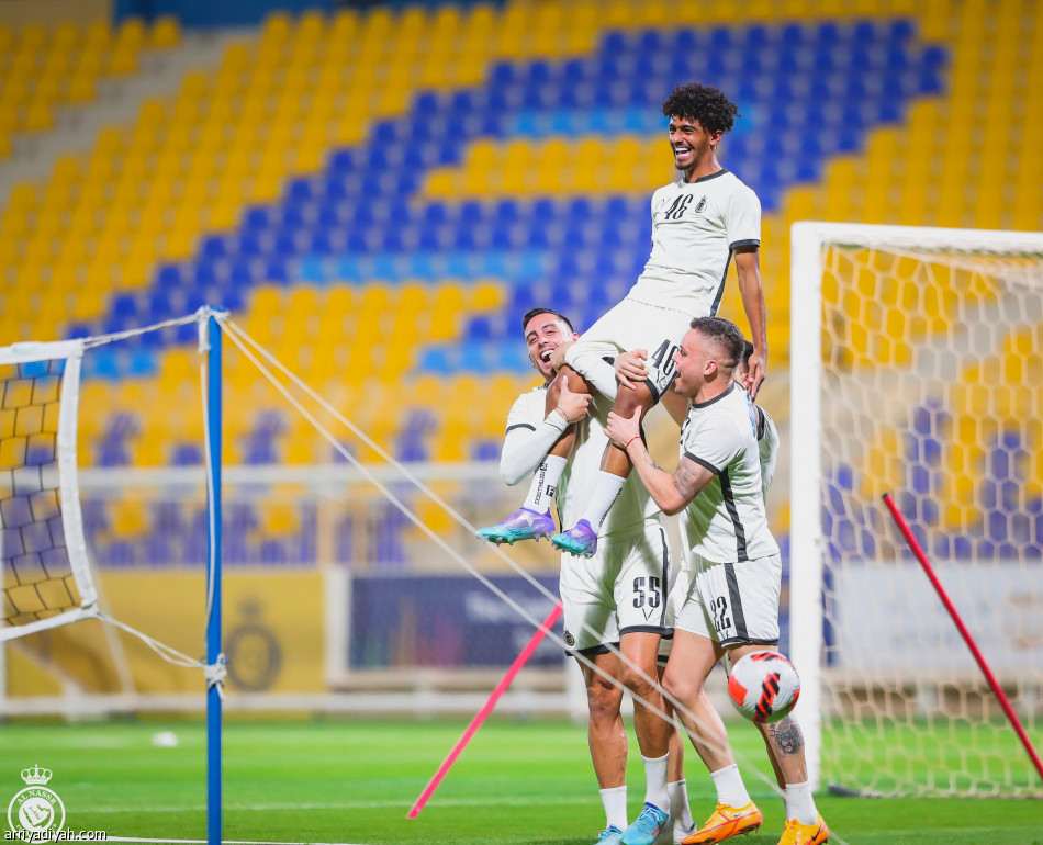 النصر يختتم تحضيرات «تجربة» الرائد
