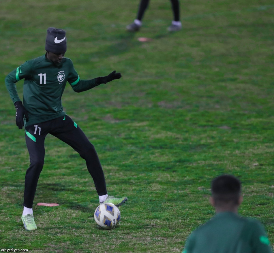 الأخضر الشاب يبدأ تحضيراته في طشقند