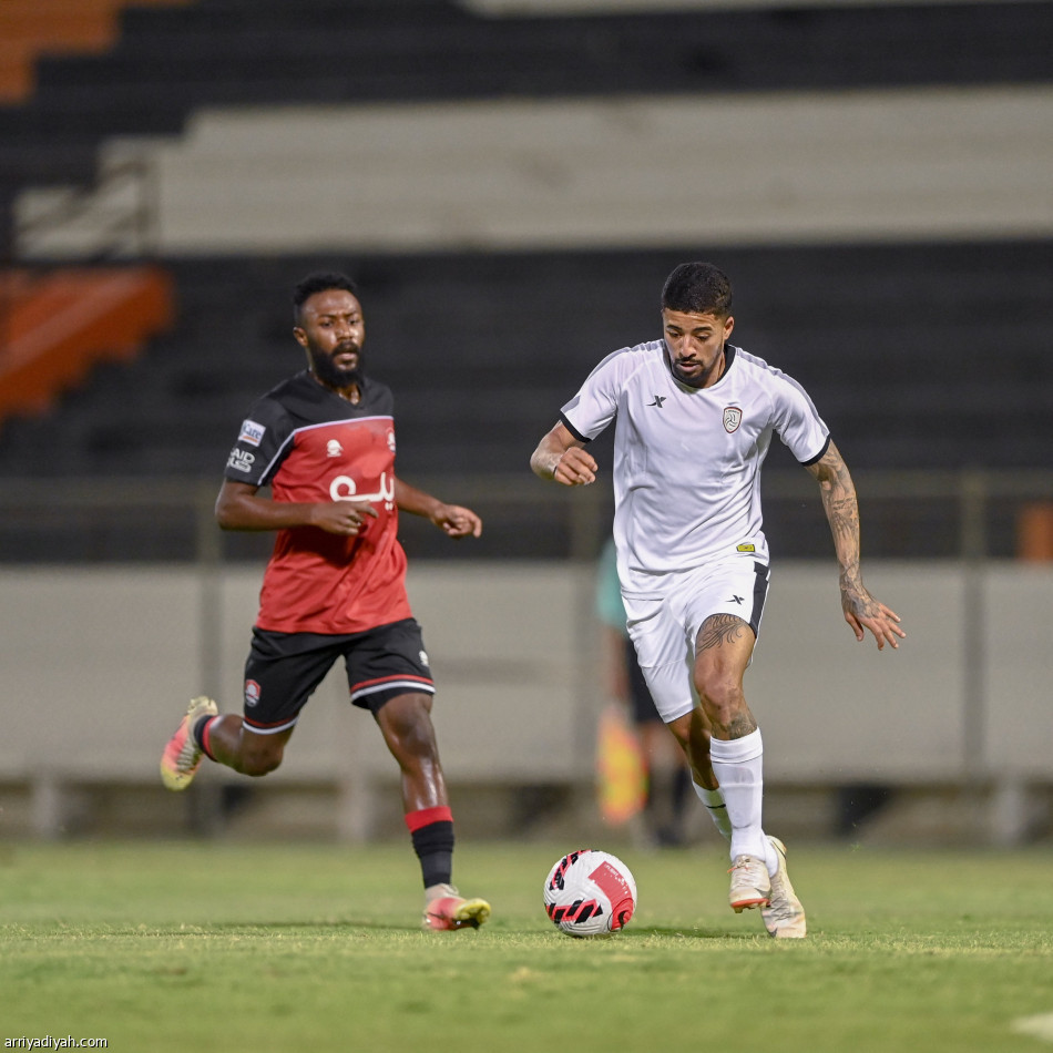 الشباب يكسب تجربة الرائد بثنائية إيجالو