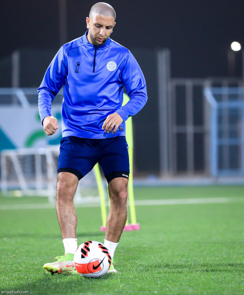 الباطن.. هورفات يعتمد خطة الشباب