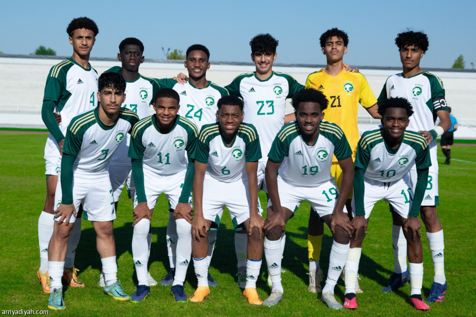 «أخضر 16» يكسب الإمارات في طشقند