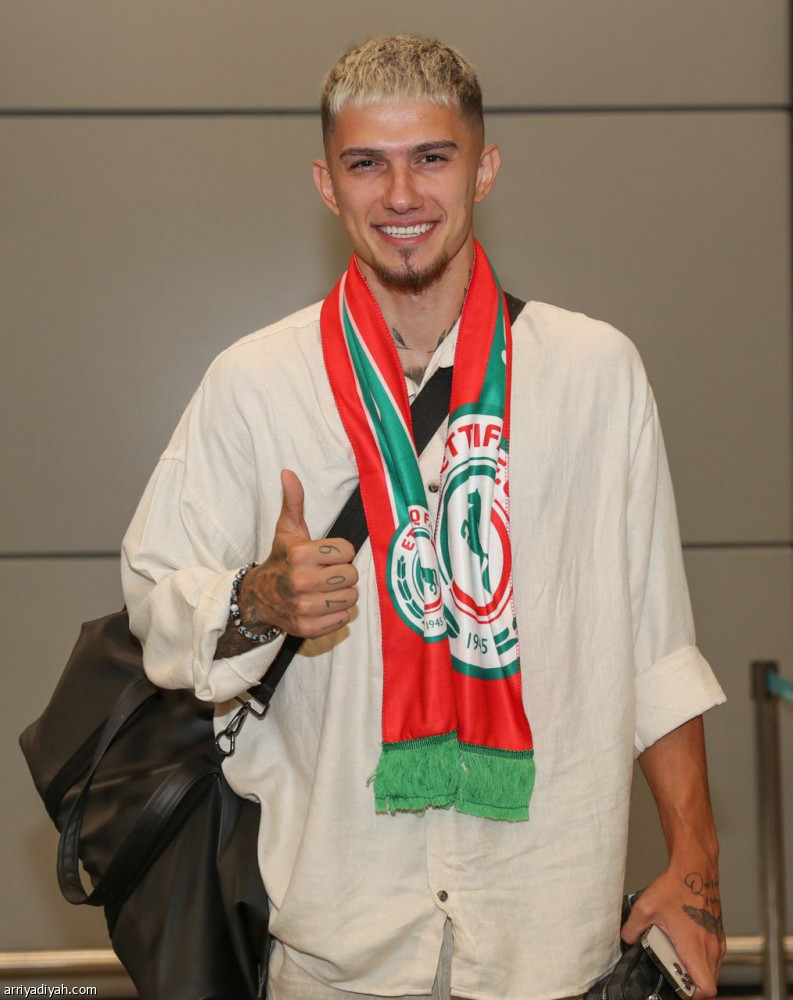 الاتفاق يحسم صفقة التركي أوزديمير