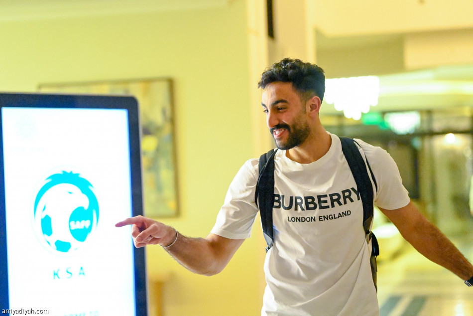 الأخضر يدخل معسكر  «خليجي25»