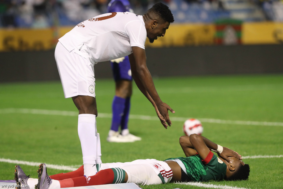 الشباب يتعثر بالتعادل الثاني تواليا