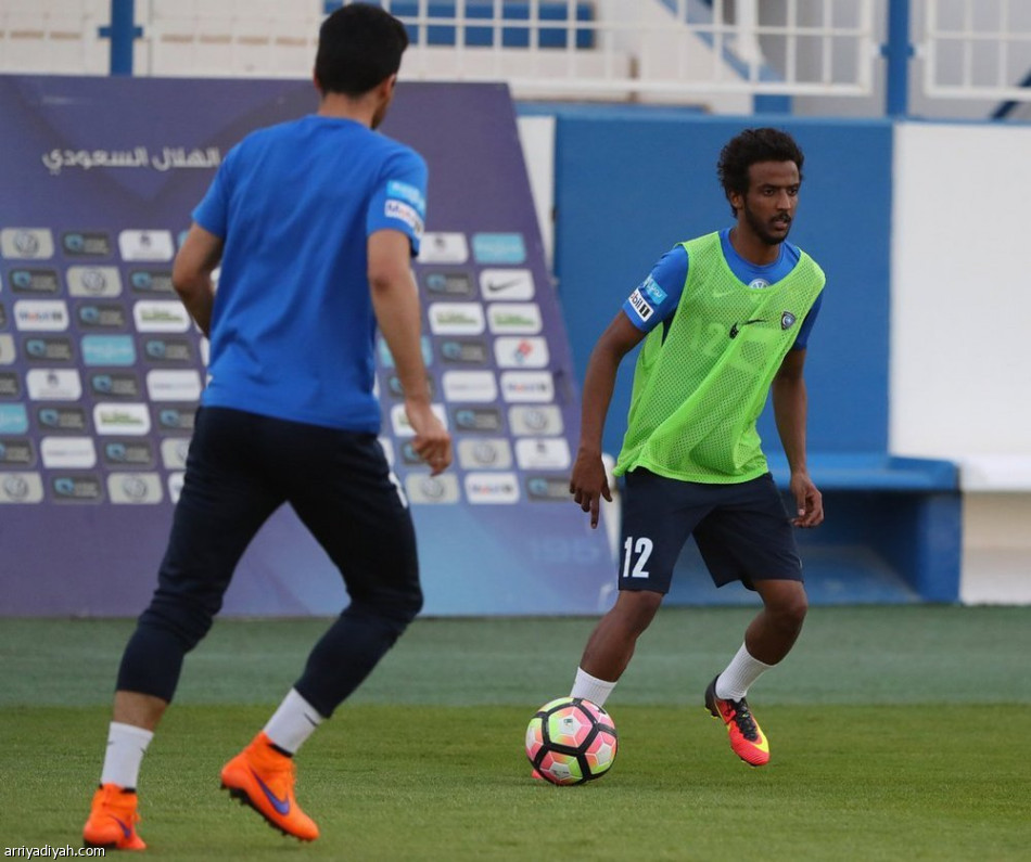 سيبيريا يمنح لاعبي الهلال إجازة 