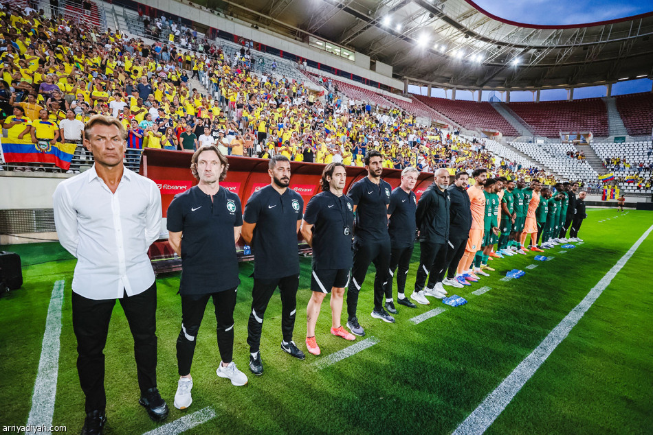 رينارد
لا يهزم اللاتينيين