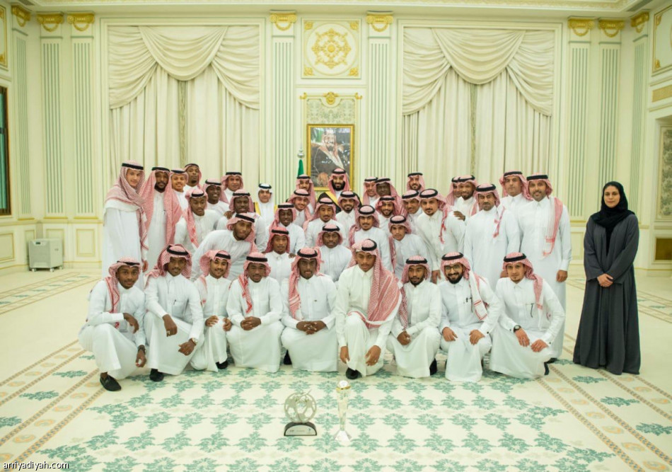 ولي العهد‬⁩ يستقبل أبطال آسيا