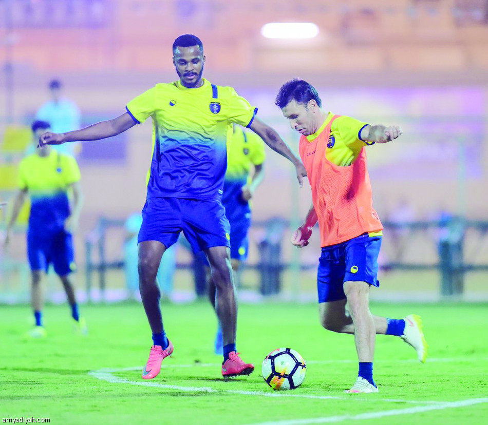 جوميز يطالب بتصحيح مسار التعاون
