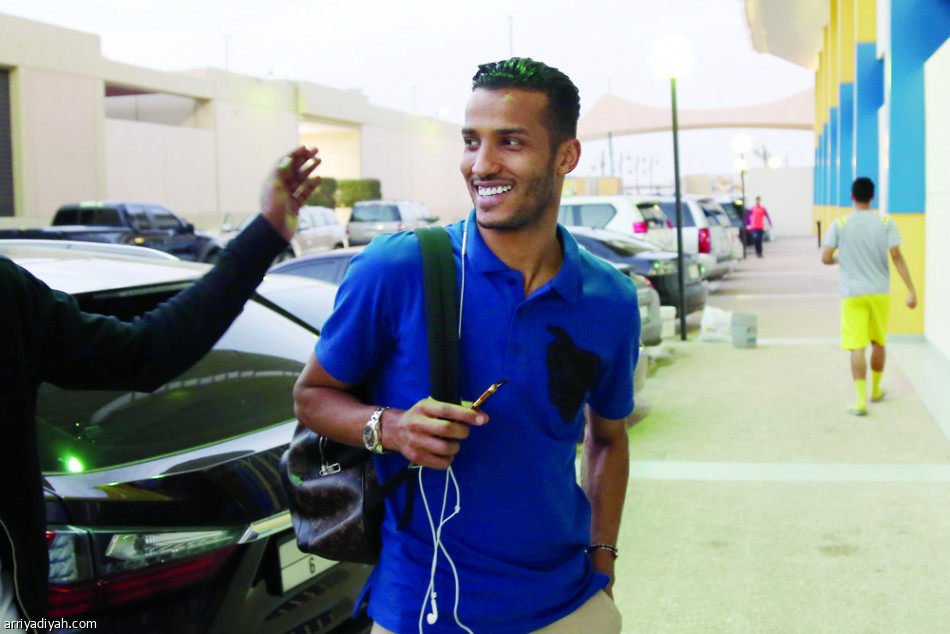 دوليو النصر يفاجئون كارتيرون