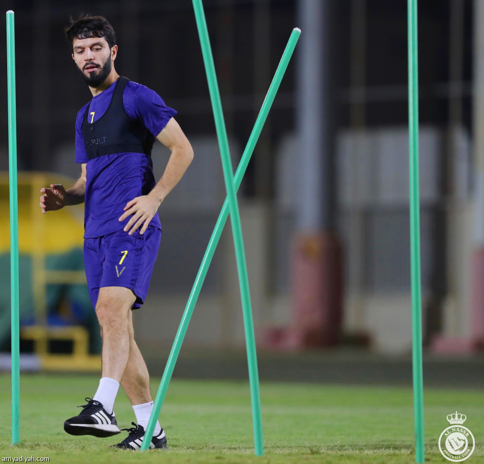 90 دقيقة تجهز النصر للفيحاء