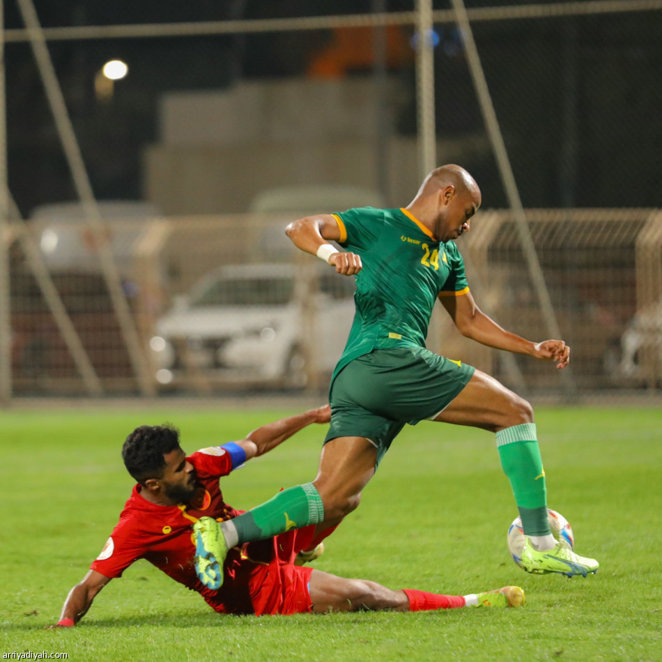 الخليج يكسب تجربة القادسية بثنائية