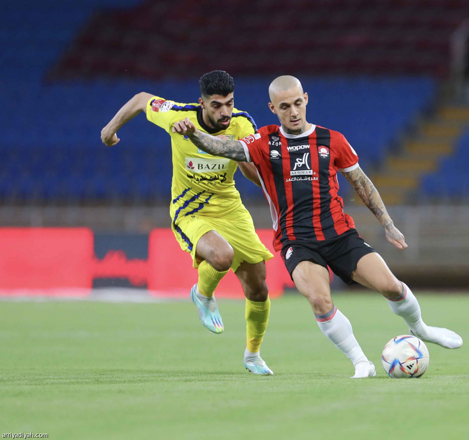 المرة الثالثة.. 
التعاون يقلبها
على الرائد