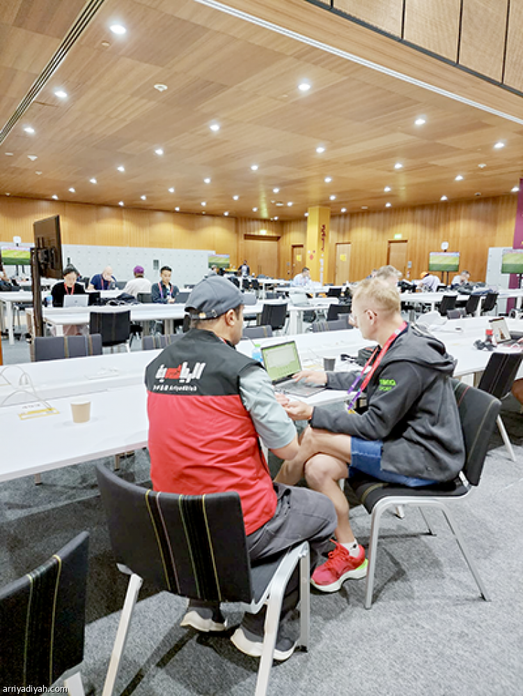 توزيع الأساسيين يخفي تشكيلة الأخضر