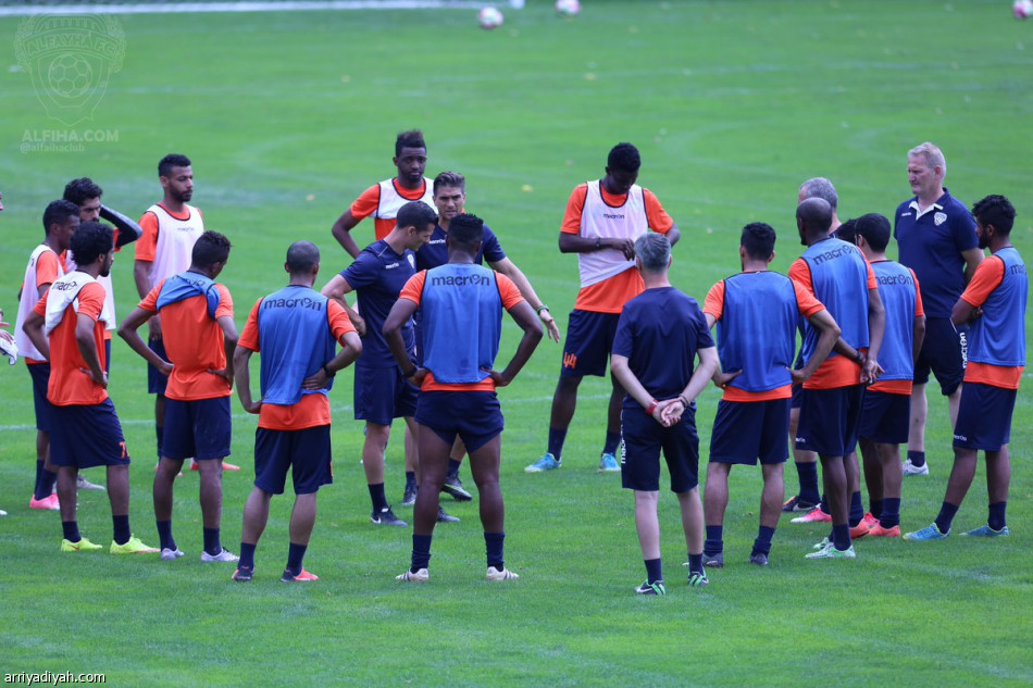 ادملسون وروني يشاركان في تدريبات الفيحاء