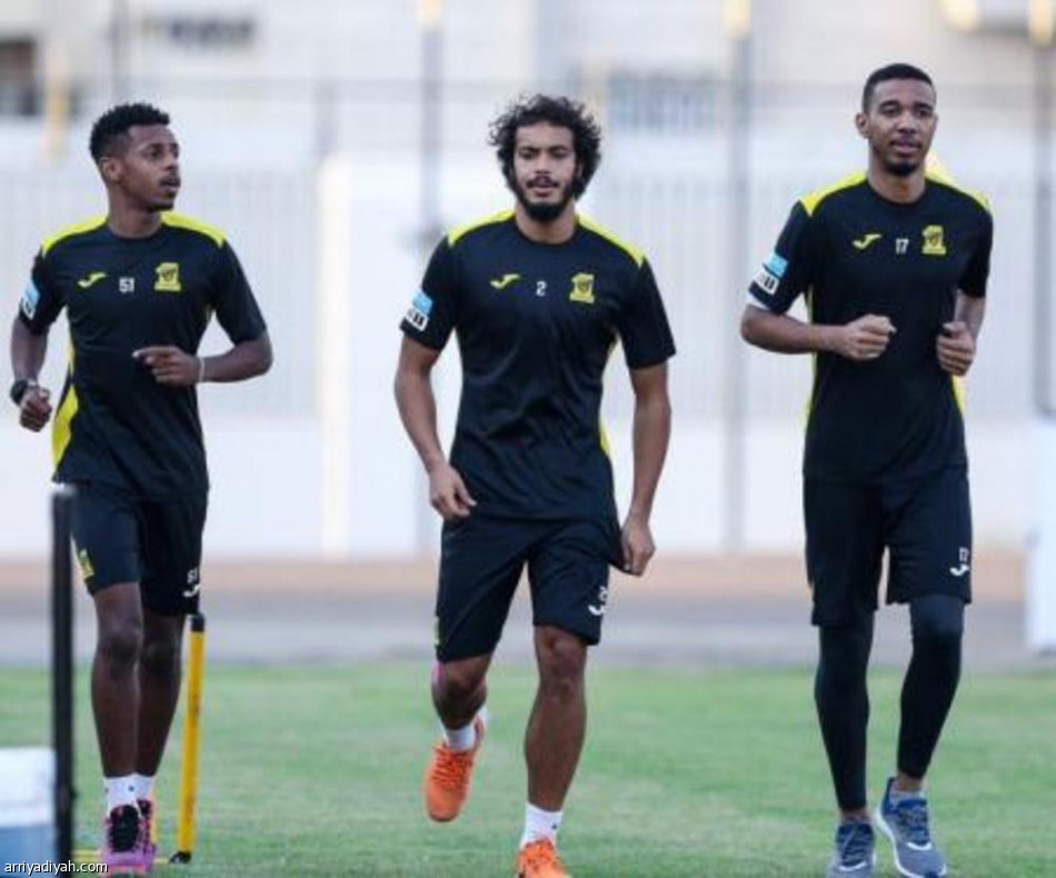 تمارين الاتحاد تشهد غياب عكايشي وكهربا