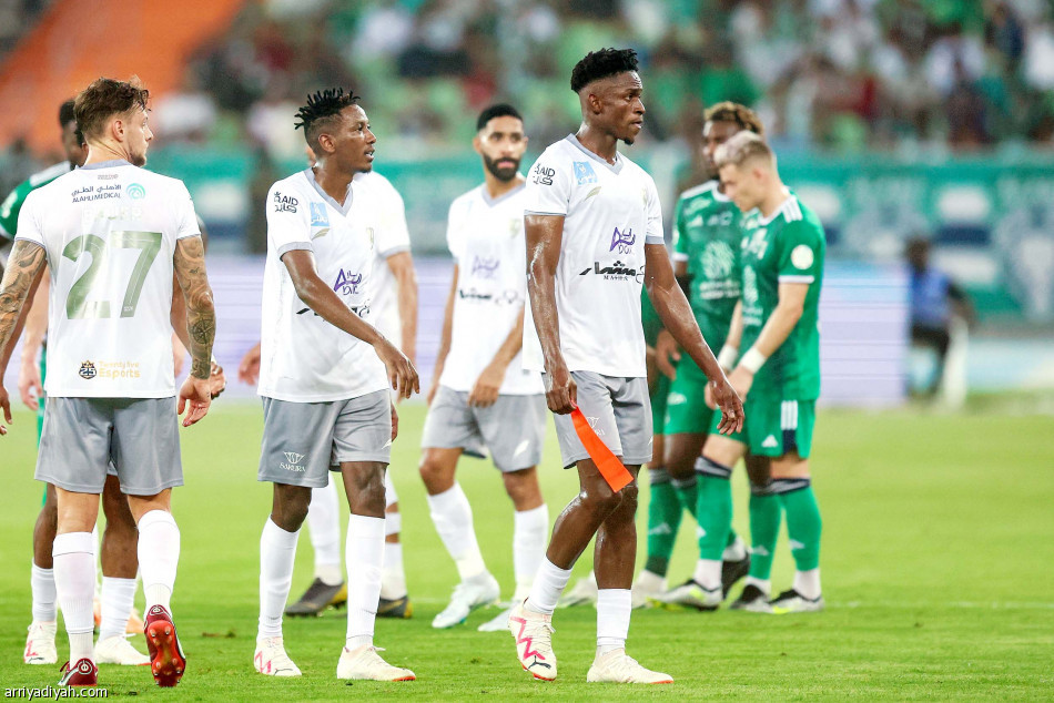 الأهلي يسجل
الانطلاقة الأفضل