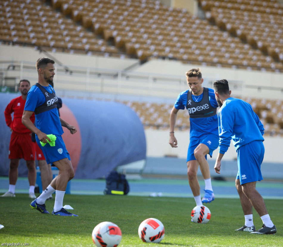 سيفيلا يعالج أخطاء أبها